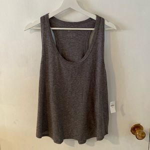 NWT XL Gap moisture wicking tank